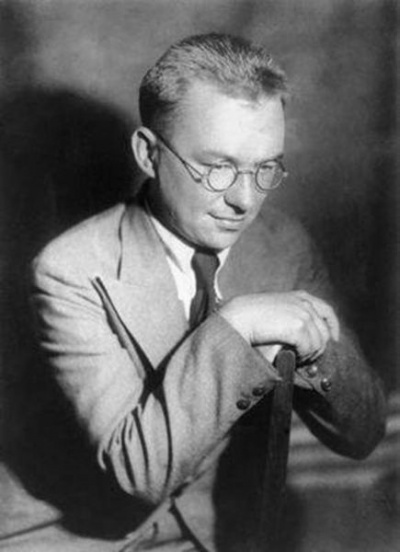 Гусев Виктор - Твоя песня HubKnigi — Аудиокниги Онлайн | Классика, Детективы, Поэзия и Более